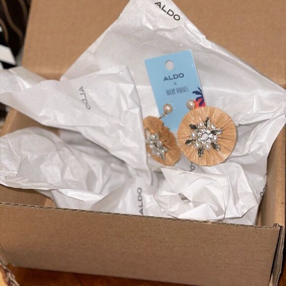 ALDO x Rocky Barnes Endless Summer Raffia Earring - Picture 5 of 7